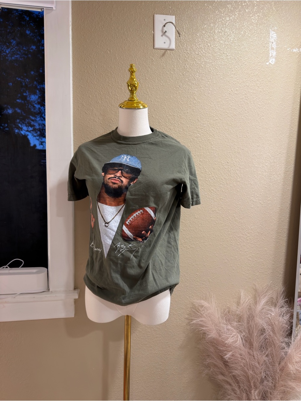 Men's Graphic Tee - Olive Green